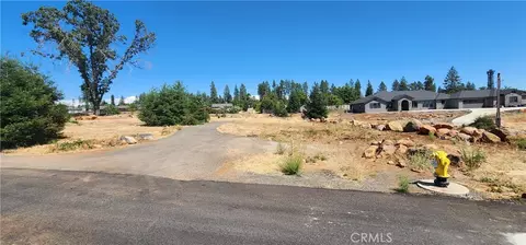 5950 Hayes Ln, Paradise, CA 95969