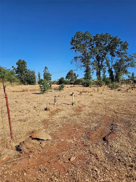 5217 Parkway Dr, Paradise, CA 95969
