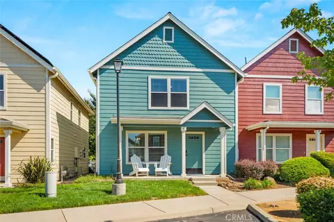 2099 Hartford Dr #8, Chico, CA 95928