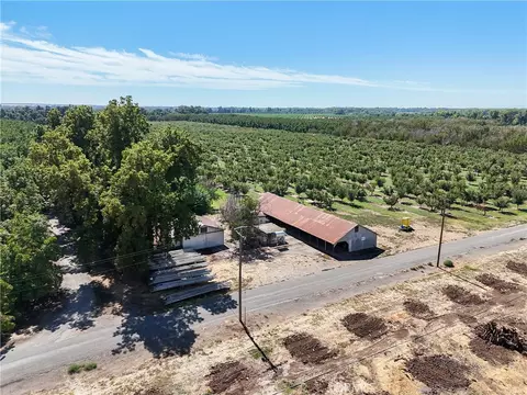 24365 Oklahoma Ave, Red Bluff, CA 96080
