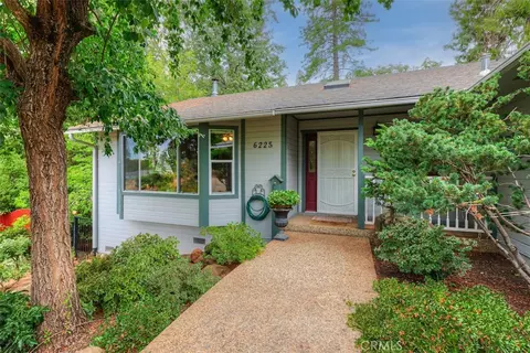 6225 Wyack Ct, Magalia, CA 95954