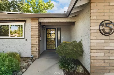 5 Greg Ct, Chico, CA 95928