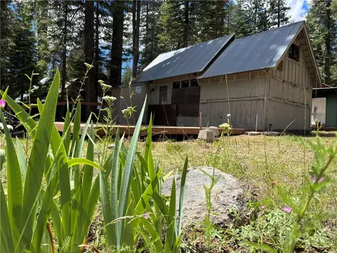 9478 Jones Creek Rd #14, Forest Ranch, CA 95942
