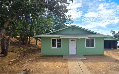 1415 Quail Ave, Yreka, CA 96097