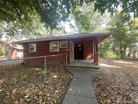 25310 S S Ctr, Los Molinos, CA 96055
