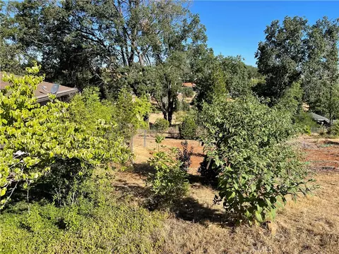 237 Redbud, Paradise, CA 95969 photo 6