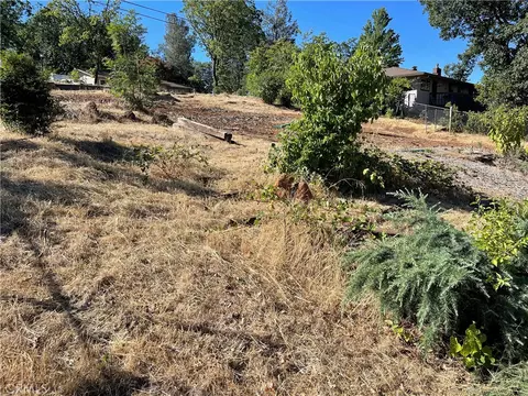 237 Redbud, Paradise, CA 95969 photo 2