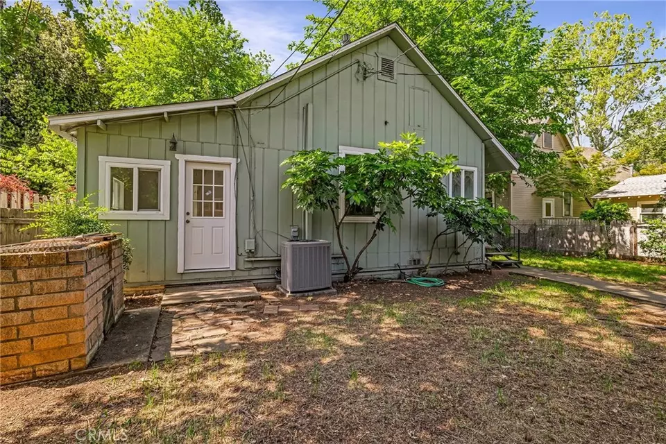 Exterior - 1617 Hemlock, Chico, CA 95928 photo 6 of 17