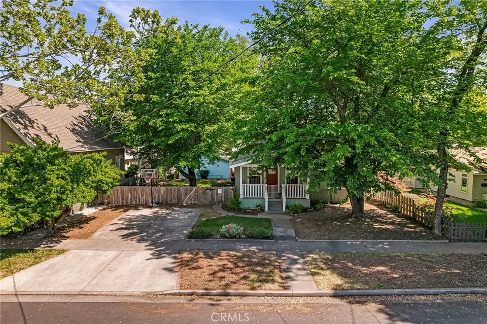 Exterior - 1617 Hemlock, Chico, CA 95928 photo 16 of 17