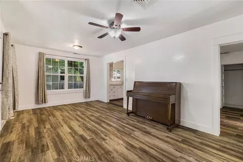 Living - 1617 Hemlock, Chico, CA 95928 photo 1 of 6