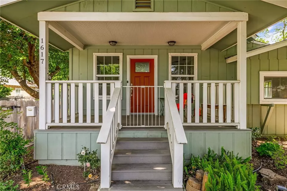 Exterior - 1617 Hemlock, Chico, CA 95928 photo 4 of 17