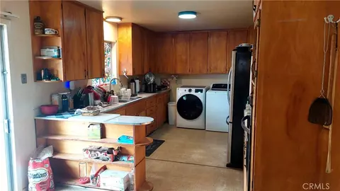 1547 Blackburn, Corning, CA 96021 photo 16