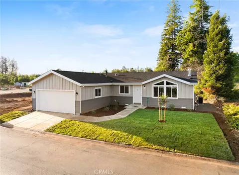 511 Montgomery Pl, Paradise, CA 95969