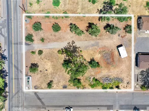 880 Elliott Rd, Paradise, CA 95969