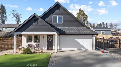 495 Castle Dr, Paradise, CA 95969