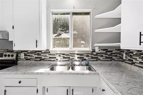 Kitchen - 224 S Jackson St, Red Bluff, CA 96080 photo 3 of 5