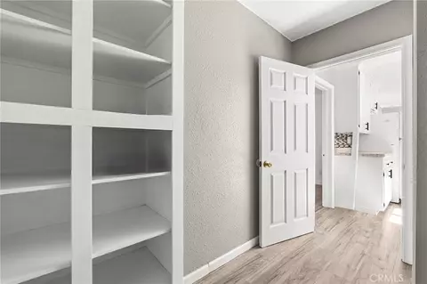 Entry Way - 224 S Jackson St, Red Bluff, CA 96080 photo 1 of 3