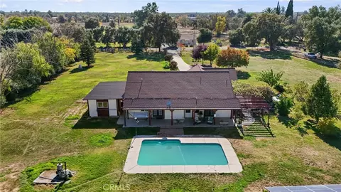 View/Area - 23004 Smith, Gerber, CA 96035 photo 3 of 12