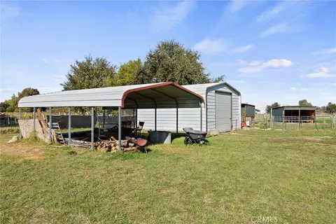 Exterior - 23004 Smith, Gerber, CA 96035 photo 8 of 14