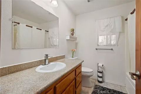 Bath - 23004 Smith, Gerber, CA 96035 photo 2 of 2