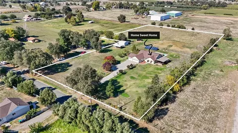 View/Area - 23004 Smith, Gerber, CA 96035 photo 10 of 12