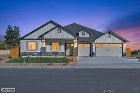 Exterior - 2749 Waterloo Cir, Chico, CA 95973 photo 2 of 6