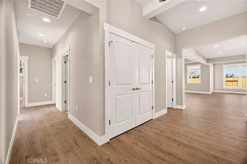 Entry Way - 2749 Waterloo Cir, Chico, CA 95973 photo 4 of 8