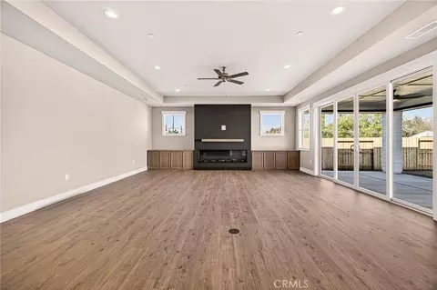 Living - 2749 Waterloo Cir, Chico, CA 95973 photo 2 of 6