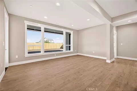 Living - 2749 Waterloo Cir, Chico, CA 95973 photo 5 of 6