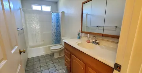 Bath - 7486 Rodger, Corning, CA 96021 photo 1 of 5