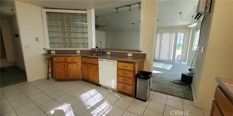 Entry Way - 7486 Rodger, Corning, CA 96021 photo 2 of 3