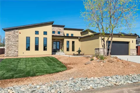 5093 Malibu Dr, Paradise, CA 95969