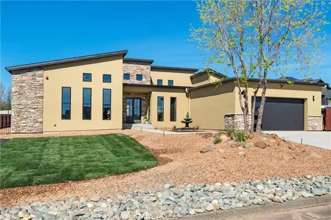 5093 Malibu Dr, Paradise, CA 95969