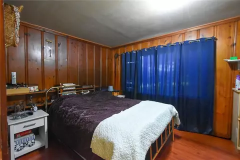 Bedroom - 149 Diggles St, Etna, CA 96027 photo 2 of 6