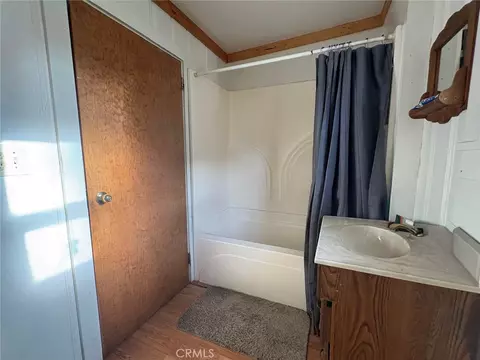 Bath - 149 Diggles St, Etna, CA 96027 photo 2 of 2