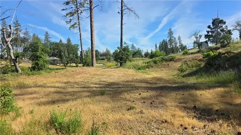790 Highland Ln, Paradise, CA 95969