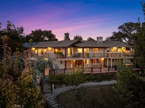 14805 Hilltop Dr, Red Bluff, CA 96080