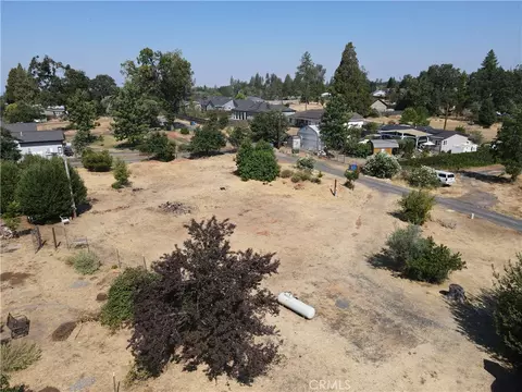 494 Eldredge Dr, Paradise, CA 95969