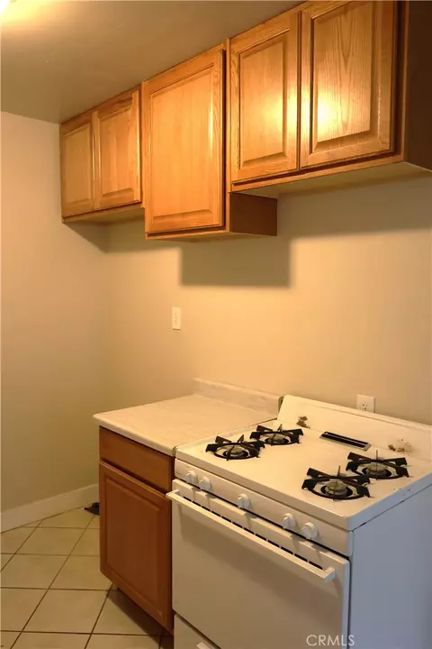 Kitchen - 1311 6th Ave, Corning, CA 96021 photo 3 of 9