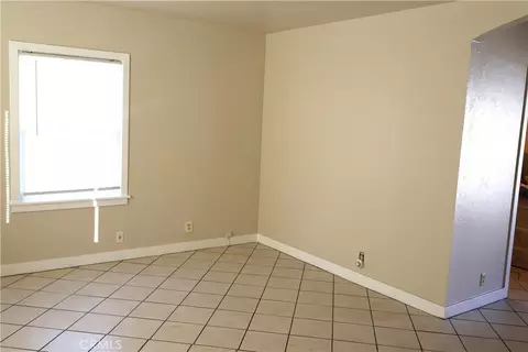 Living - 1311 6th Ave, Corning, CA 96021 photo 1 of 4