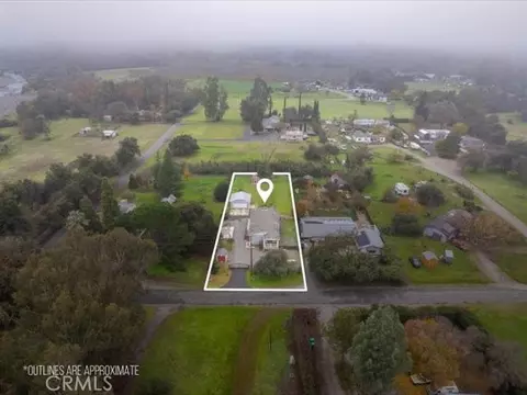 8435 Hollis St, Los Molinos, CA 96055