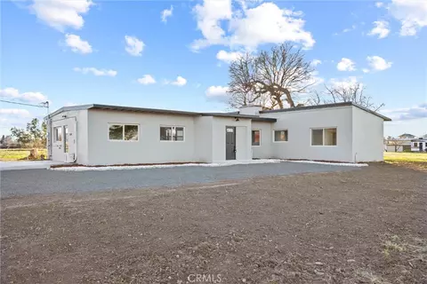 25245 2nd Ave, Los Molinos, CA 96055