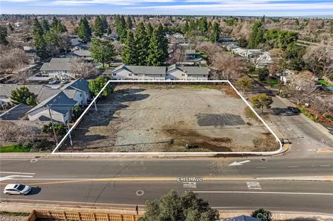 996 E 1st, Chico, CA 95926 photo 7