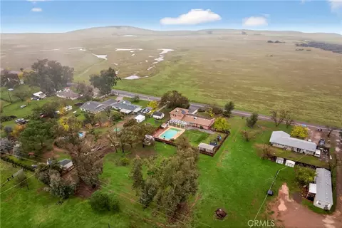 View/Area - 19542 Ridge Rd, Red Bluff, CA 96080 photo 12 of 16