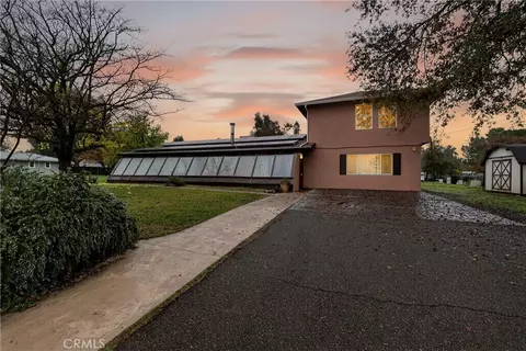 Exterior - 19542 Ridge Rd, Red Bluff, CA 96080 photo 2 of 17