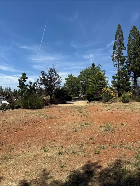 1674 Sweetbriar Ln, Paradise, CA 95969