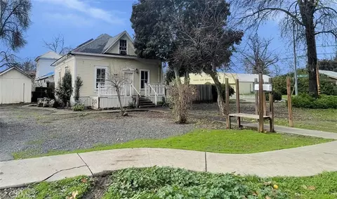 1735 Magnolia Ave, Chico, CA 95926