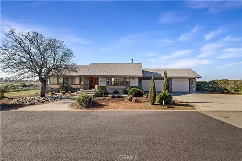 3070 Royal Meadow Ln, Paradise, CA 95969