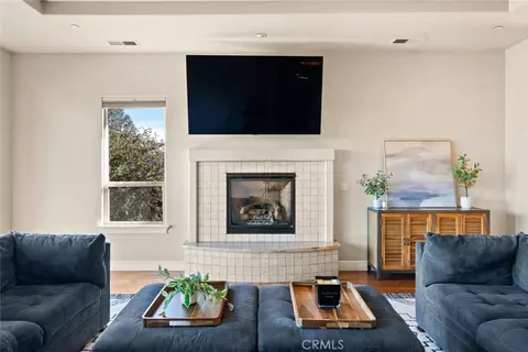 Living - 3368 Summit Rdg, Chico, CA 95928 photo 4 of 4