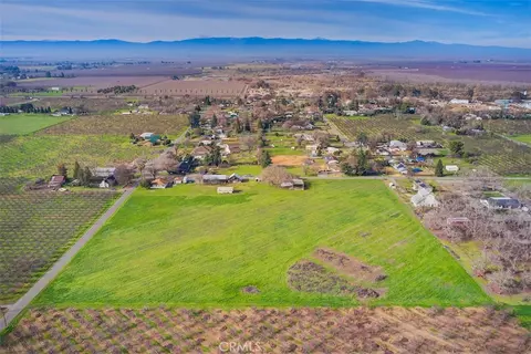 View/Area - 23256 Richfield, Corning, CA 96021 photo 10 of 11